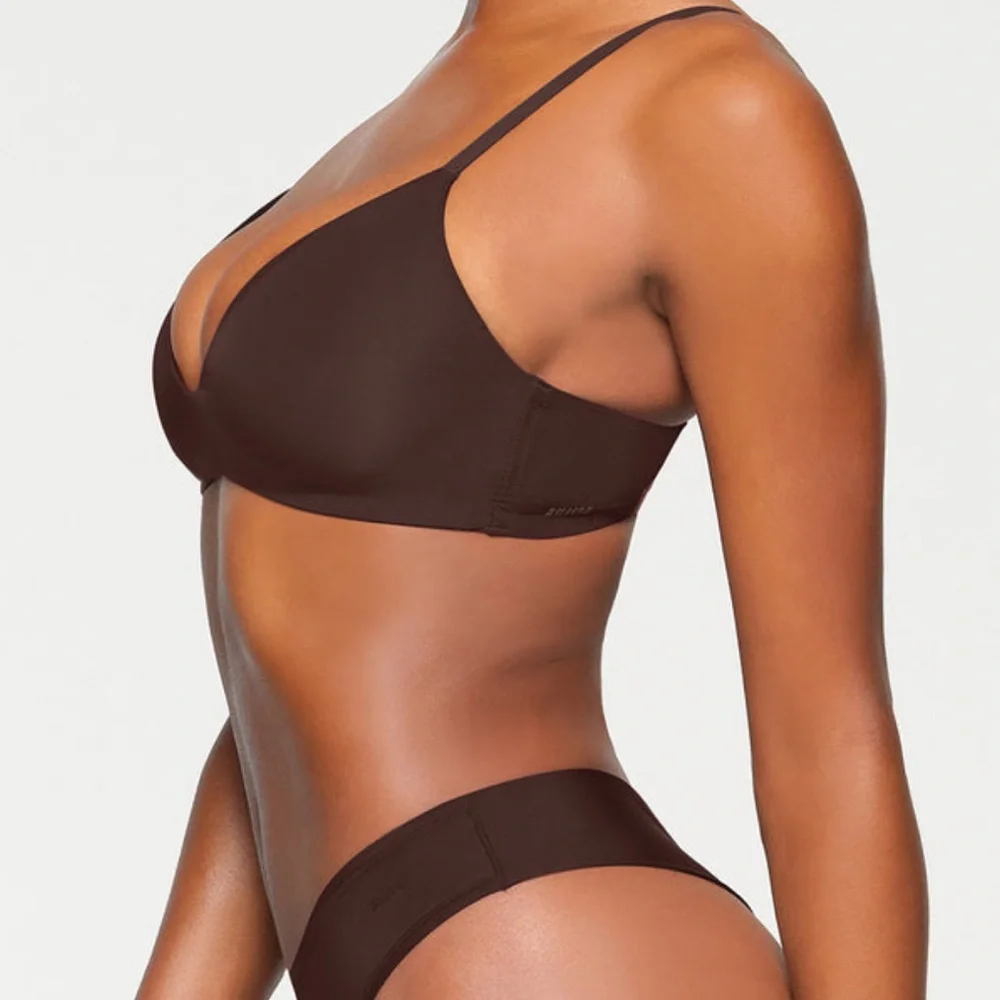 WIRELESS FORM T-SHIRT DEMI BRA | ESPRESSO 42DD - Picture 2 of 3